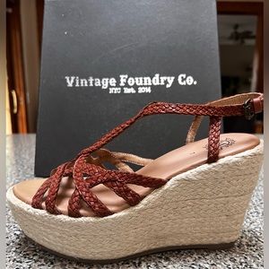 Vintage Foundry Co wedge
